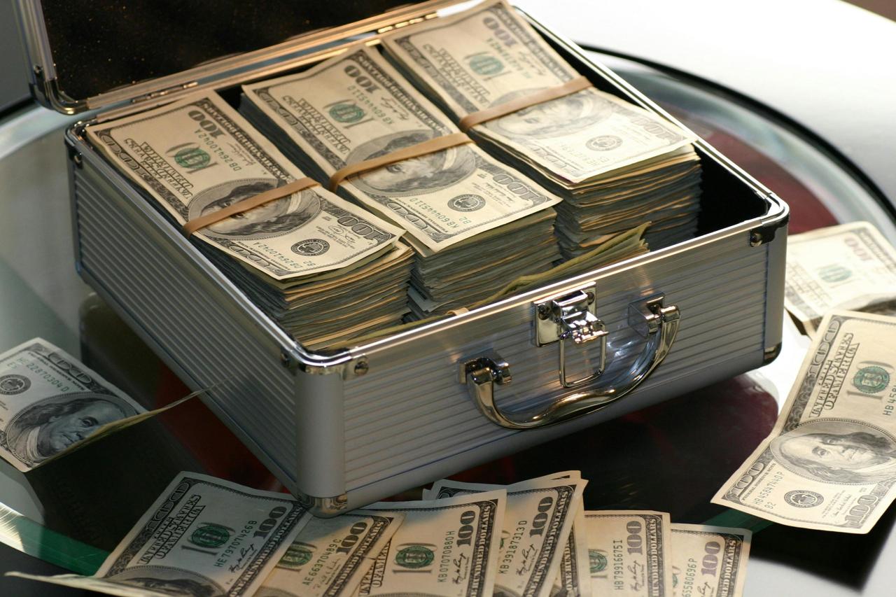 7 Secret Ways to Triple Your Income from UAE Remote Jobs Without Ever Leaving Home